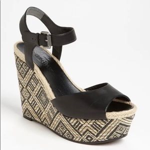 Vera Wang Black Cucio Wedges